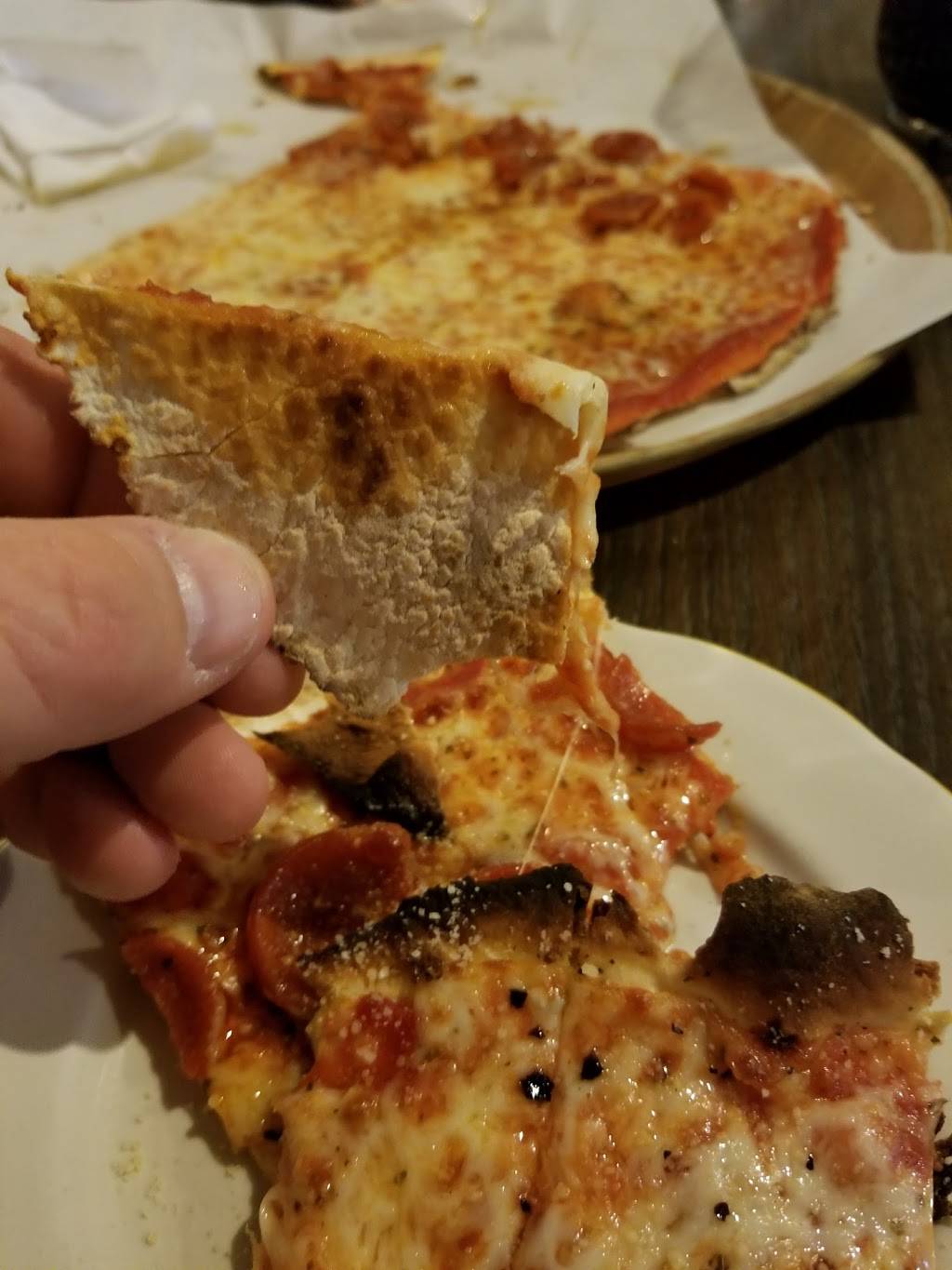 Franks Pizza Palace | restaurant | 815 W College Ave, Appleton, WI 54914, USA | 9207349131 OR +1 920-734-9131