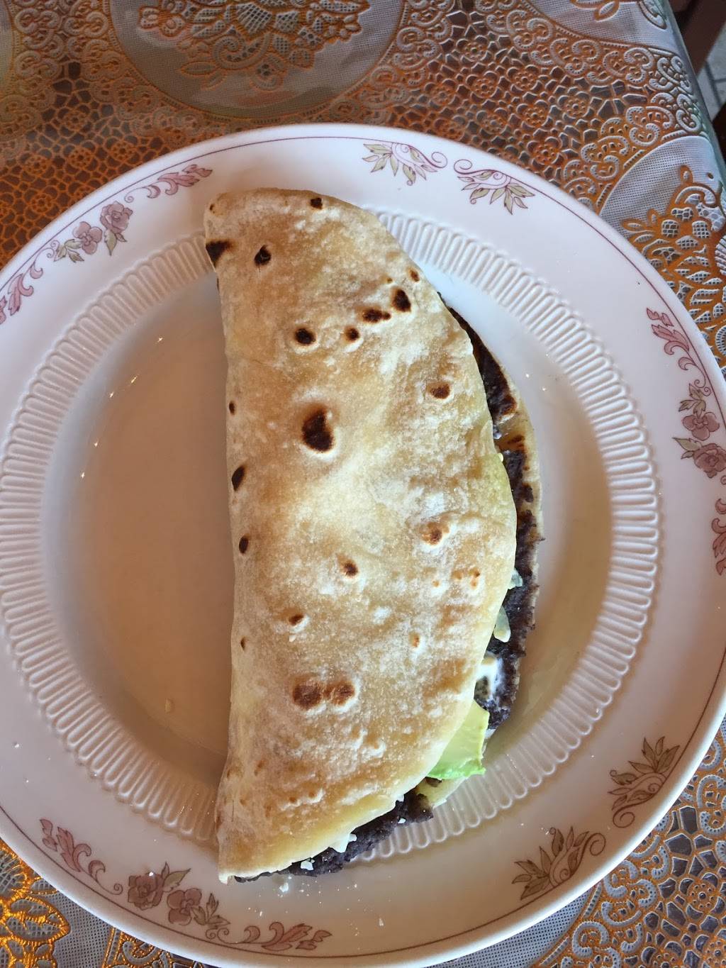 Los Tres Domínguez | restaurant | 288 Lancaster Ave, Malvern, PA 19355, USA | 4843208446 OR +1 484-320-8446