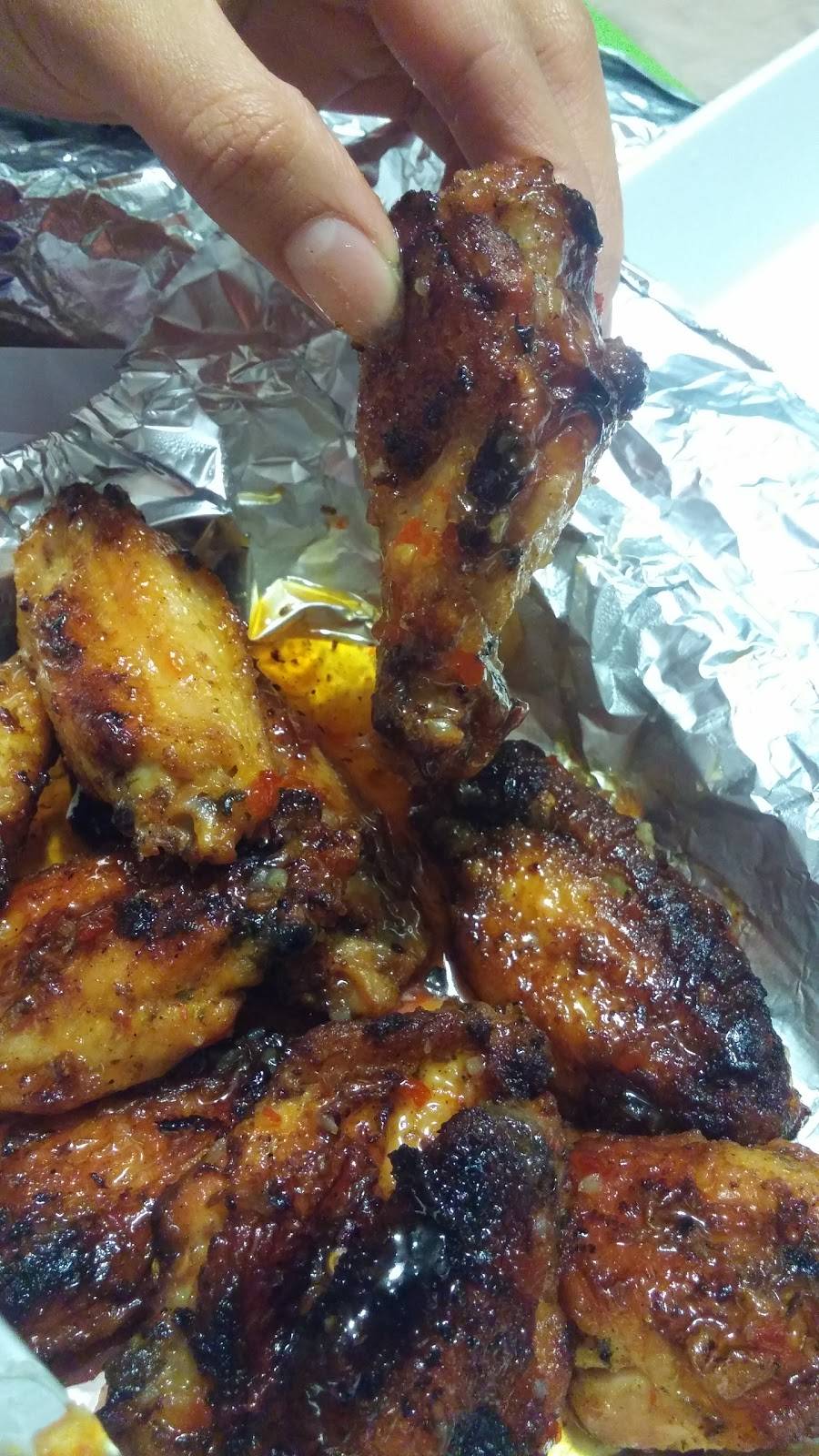 Lazaros Pizza | restaurant | 9913 N Houston Rosslyn Rd, Houston, TX 77088, USA | 7134664407 OR +1 713-466-4407