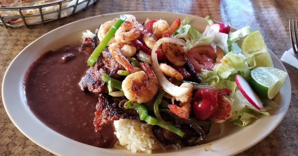 San Salvador Restaurant | restaurant | 2211 S Maryland Pkwy, Las Vegas, NV 89104, USA | 7026380061 OR +1 702-638-0061