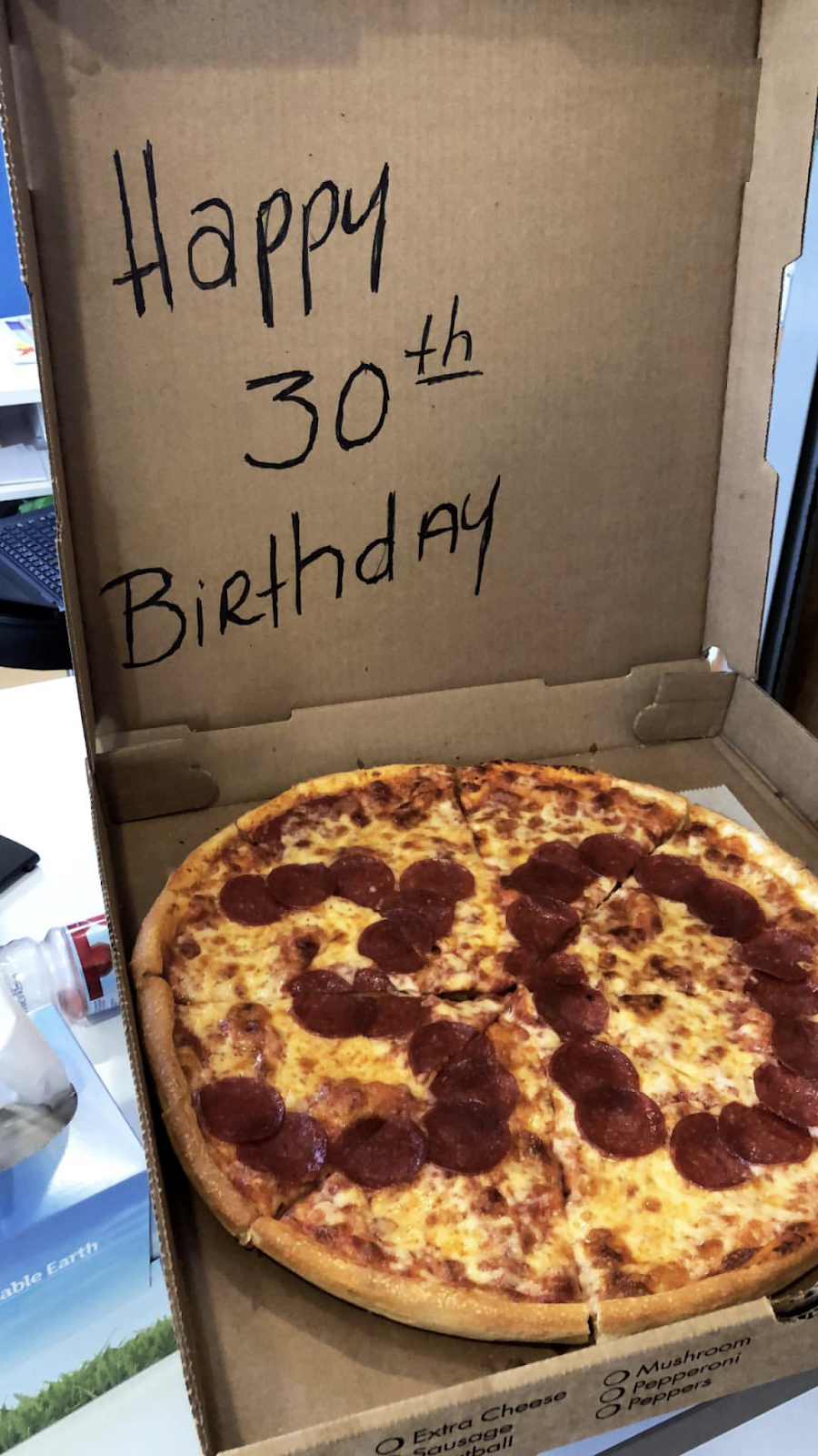 Broadways Best Pizza | meal delivery | 483 E Broadway, Boston, MA 02127, USA | 6172681228 OR +1 617-268-1228