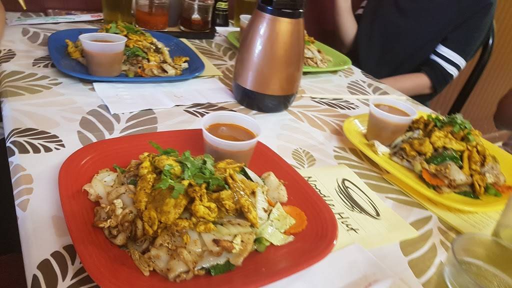 Noodle Hut | restaurant | 8418 Bowdoin Way, Edmonds, WA 98026, USA | 4254237718 OR +1 425-423-7718