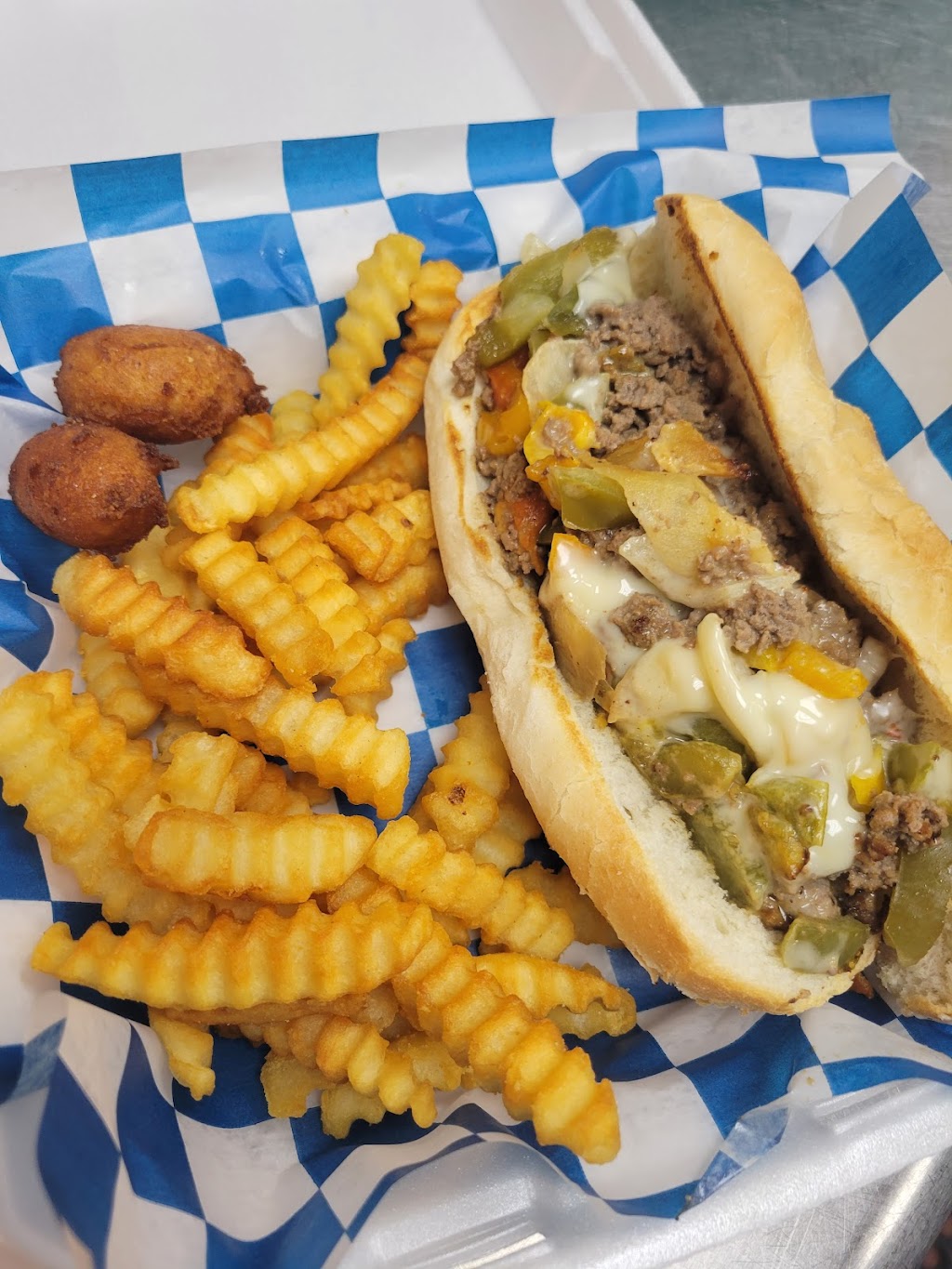 Finnegans Grille | restaurant | 1216 USS Daniel Boone Ave Bldg 1033, Kings Bay Base, GA 31547, USA | 9125107034 OR +1 912-510-7034