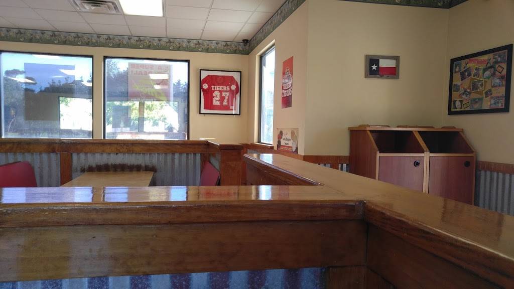 Chicken Express | restaurant | 1014 W Moore Ave, Terrell, TX 75160, USA | 9725512449 OR +1 972-551-2449