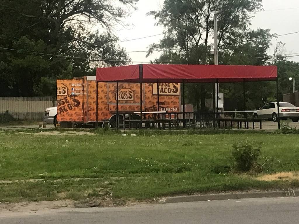Joses Taco Truck | restaurant | 1531 E Grand Ave, Des Moines, IA 50316, USA | 5158687448 OR +1 515-868-7448