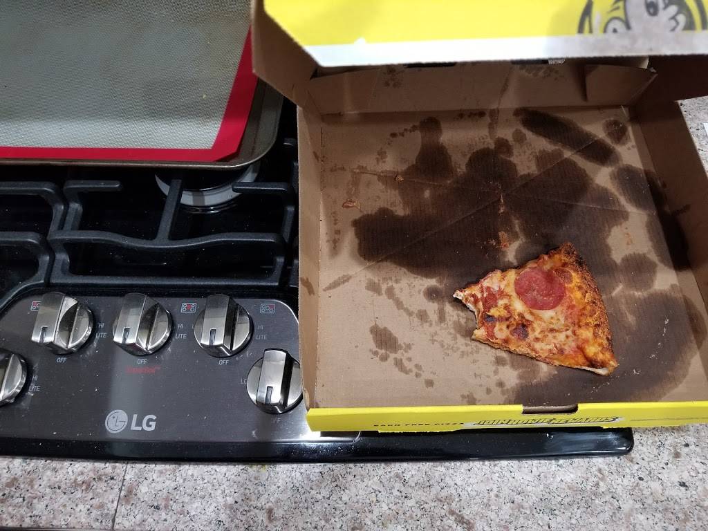 Hungry Howies Pizza | meal delivery | 4045 S Buffalo Dr, Las Vegas, NV 89147, USA | 7028322844 OR +1 702-832-2844