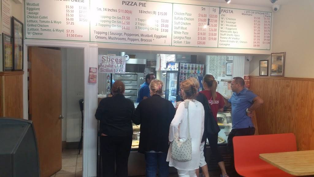 Broadway Joes Pizza | restaurant | 5985 Broadway, Bronx, NY 10471, USA | 7187960376 OR +1 718-796-0376