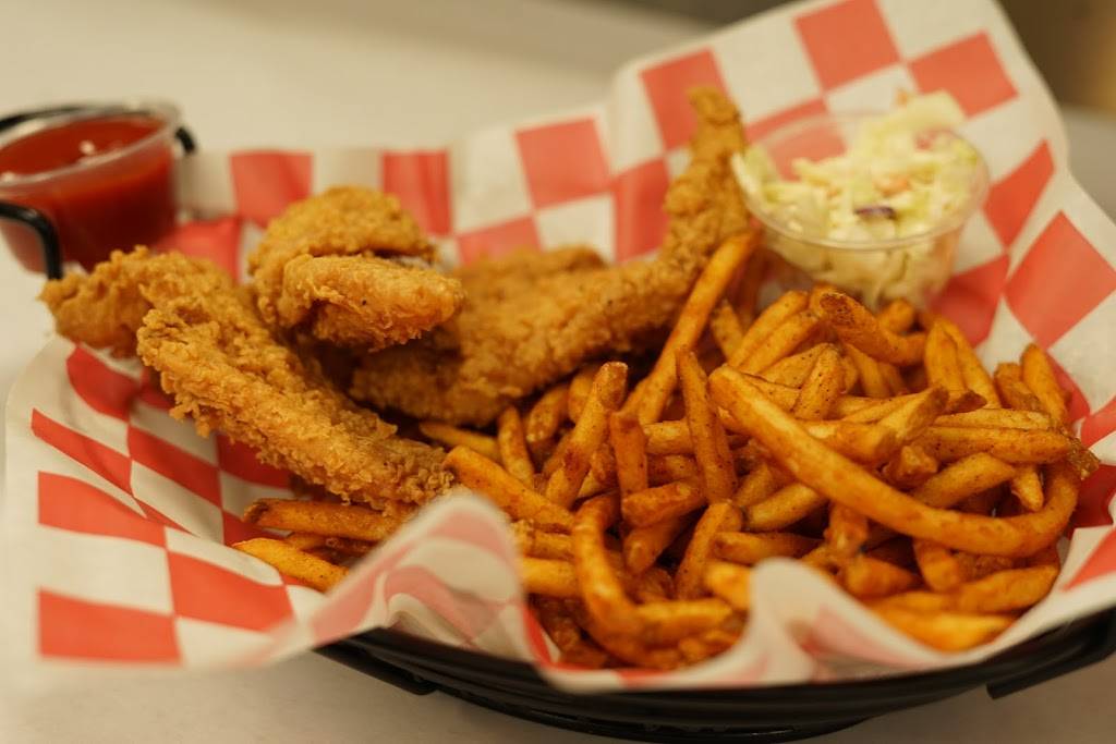 Crimson Crab- Cajun seafood and Bar | restaurant | 3851 Vincennes Rd, Indianapolis, IN 46268, USA | 3172807800 OR +1 317-280-7800