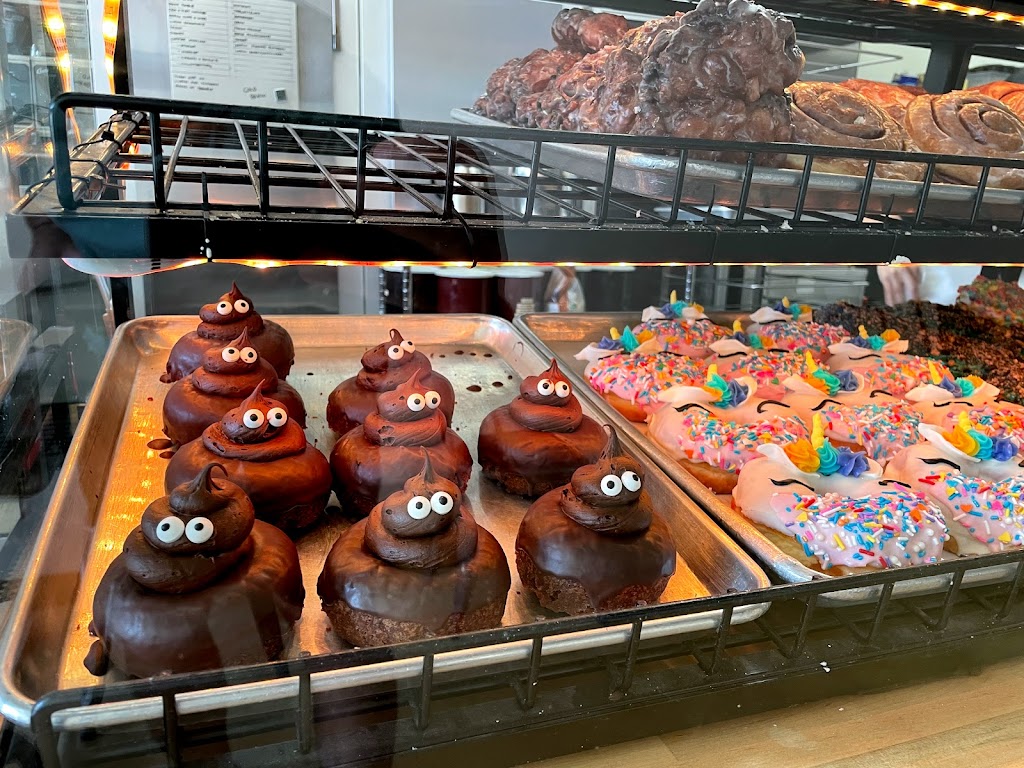 The Doughnut Parlor | cafe | 22361 Antonio Pkwy, Rancho Santa Margarita, CA 92688, USA | 9497090099 OR +1 949-709-0099