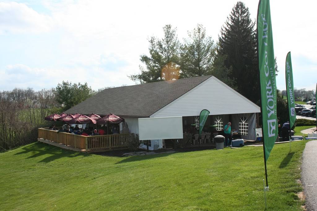 Honey Run Golf Club | restaurant | 3131 S Salem Church Rd, York, PA 17408, USA | 7177929771 OR +1 717-792-9771