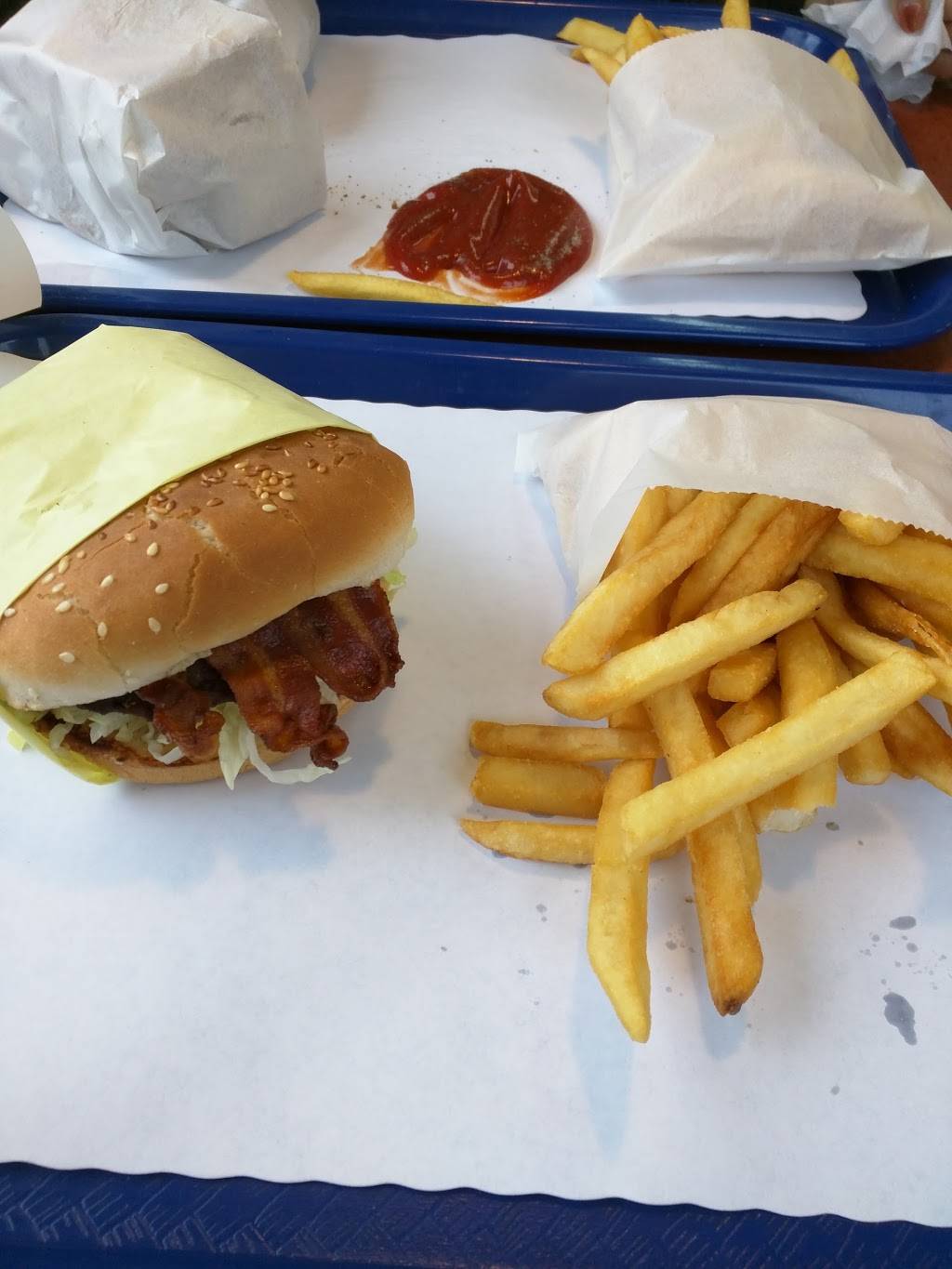 Choice Burgers | restaurant | 442 S Brea Blvd, Brea, CA 92821, USA | 7142559942 OR +1 714-255-9942