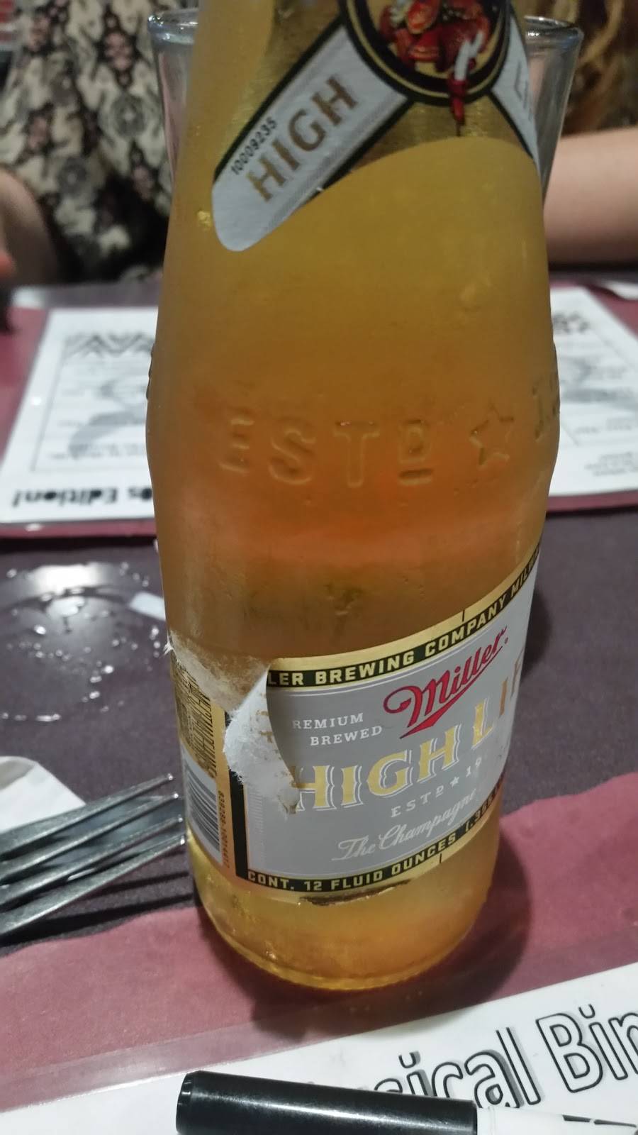 Victory Lane | restaurant | 32 Exchange St, Millis, MA 02054, USA | 5083762595 OR +1 508-376-2595