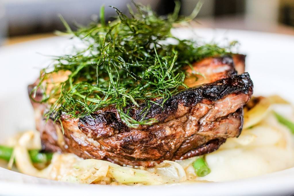 The Walrus Oyster & Ale House | restaurant | 10300 Little Patuxent Pkwy Suite 3030, Columbia, MD 21044, USA | 4107305738 OR +1 410-730-5738