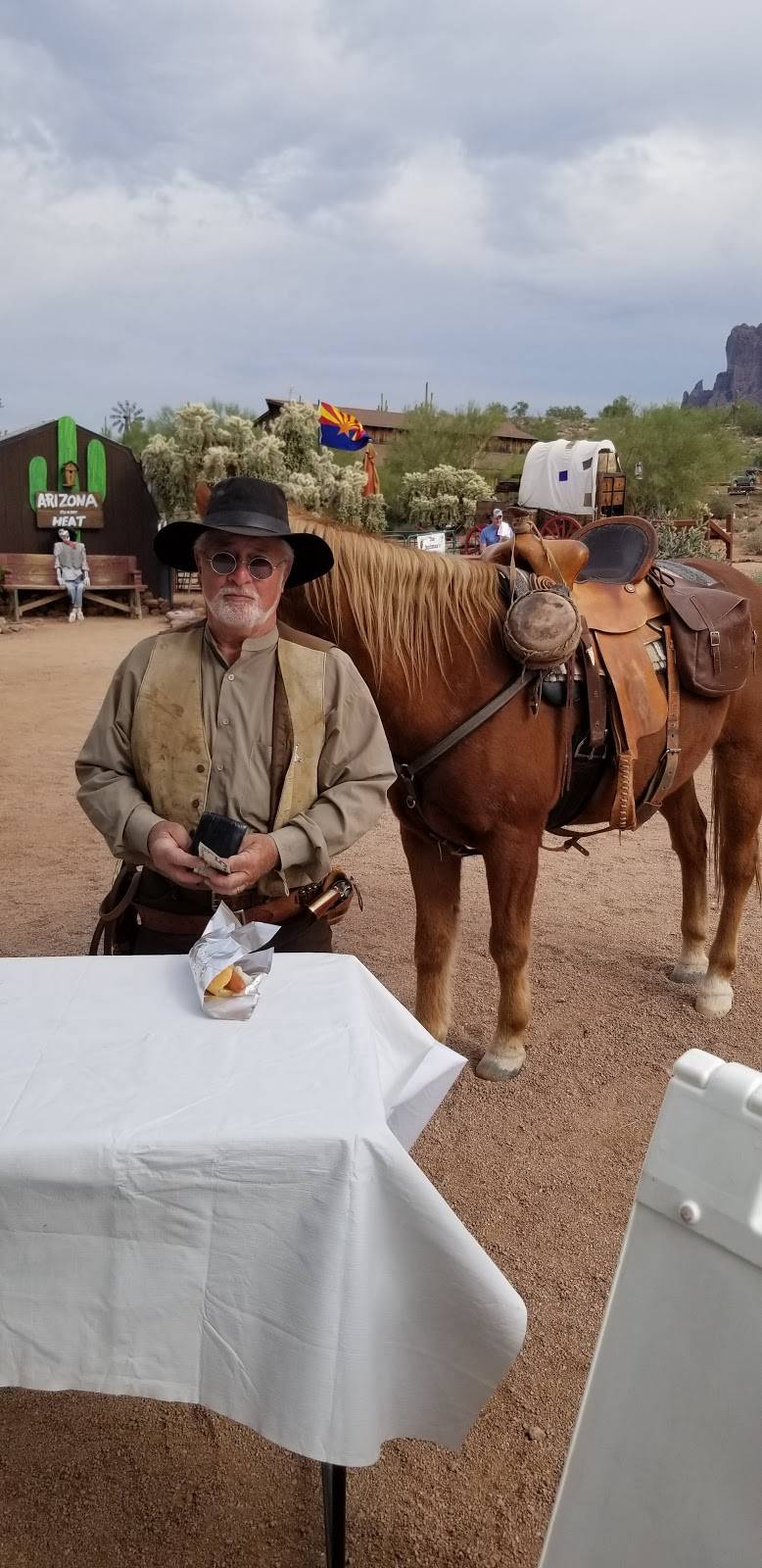 NYC Classic HotDog | meal takeaway | 22801 E Ocotillo Rd, Queen Creek, AZ 85142, USA | 6319260156 OR +1 631-926-0156