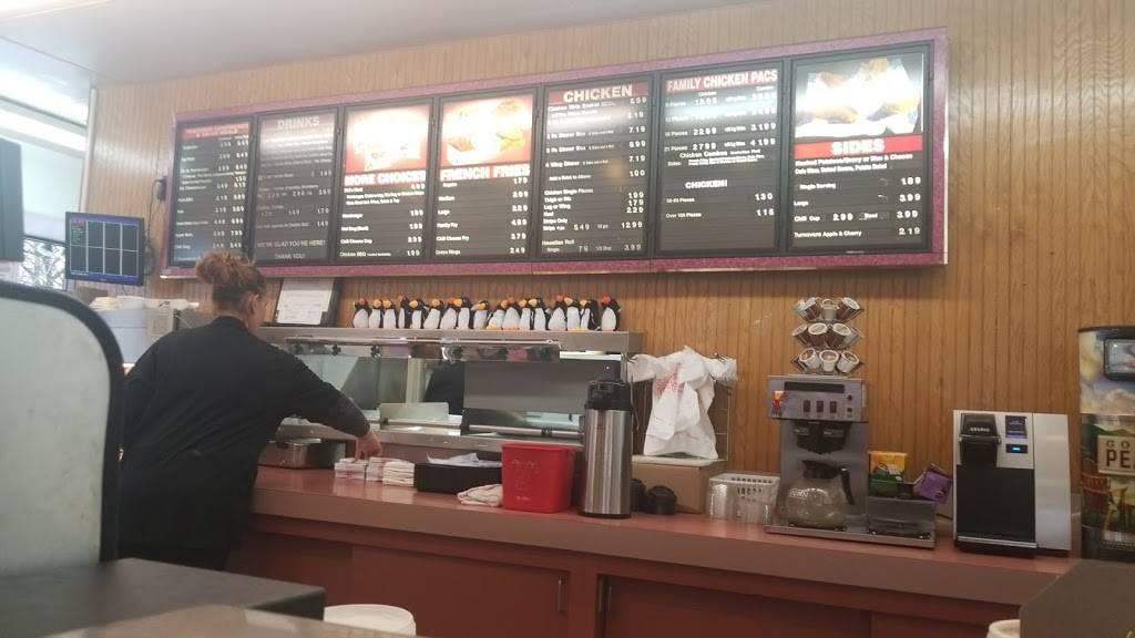 Penguin Point | restaurant | 301 Lusher Ave, Elkhart, IN 46517, USA | 5742935247 OR +1 574-293-5247