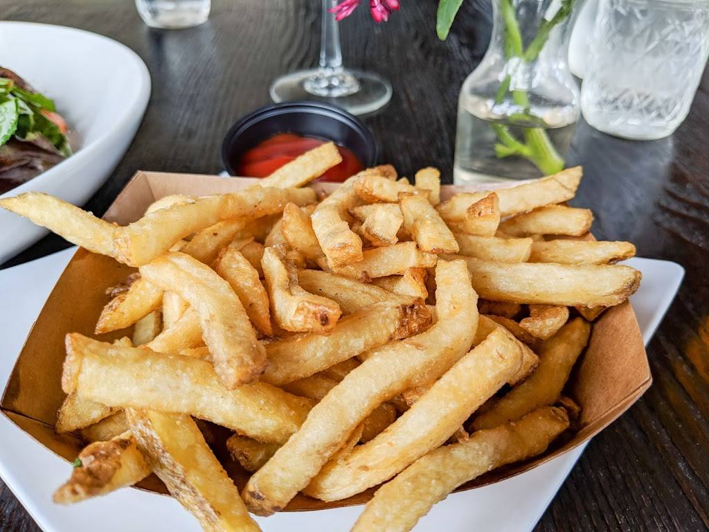 Notorious Burgers | restaurant | 6955 El Camino Real Suite 107, Carlsbad, CA 92009, USA | 7604312929 OR +1 760-431-2929