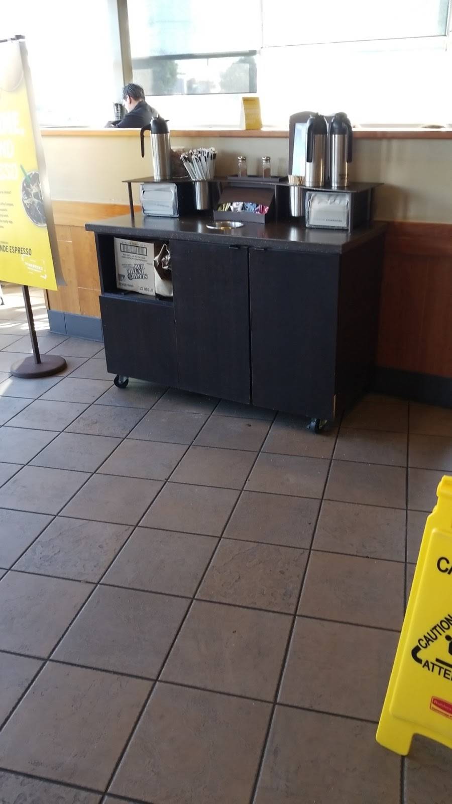 Starbucks | cafe | 4700 W Pico Blvd, Los Angeles, CA 90019, USA | 3239365032 OR +1 323-936-5032