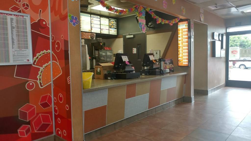 Jack in the Box | restaurant | 1810 N Main St, Salinas, CA 93906, USA | 8314495158 OR +1 831-449-5158
