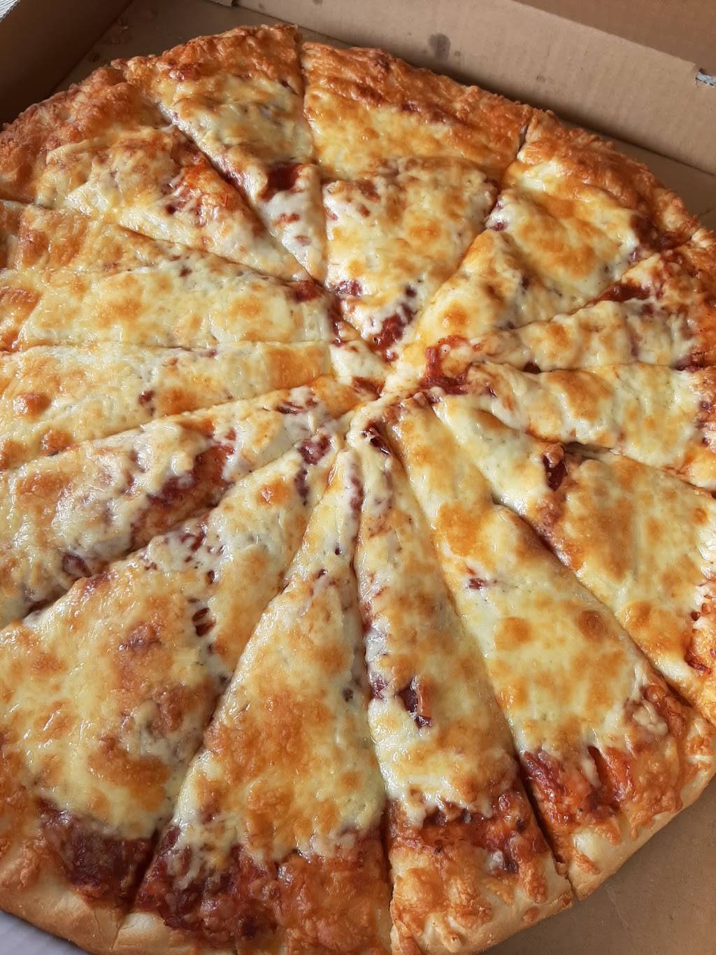 Willys Pizza | restaurant | 1541 Merivale Rd, Nepean, ON K2G 5W1, Canada | 6137231234 OR +1 613-723-1234