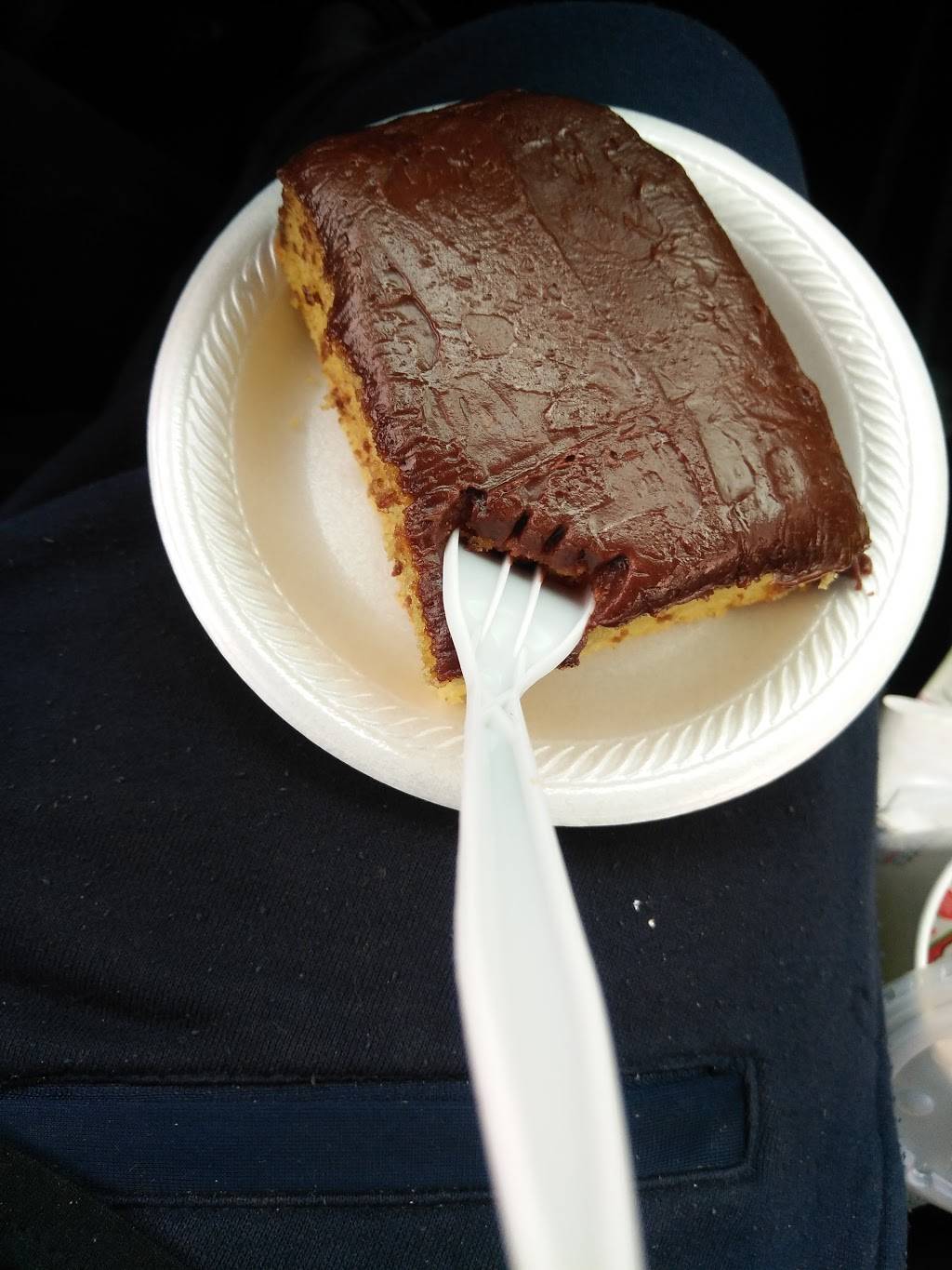 Shuttle Burgers & More | restaurant | 8405 Almeda Genoa Rd # A, Houston, TX 77075, USA | 7139916625 OR +1 713-991-6625