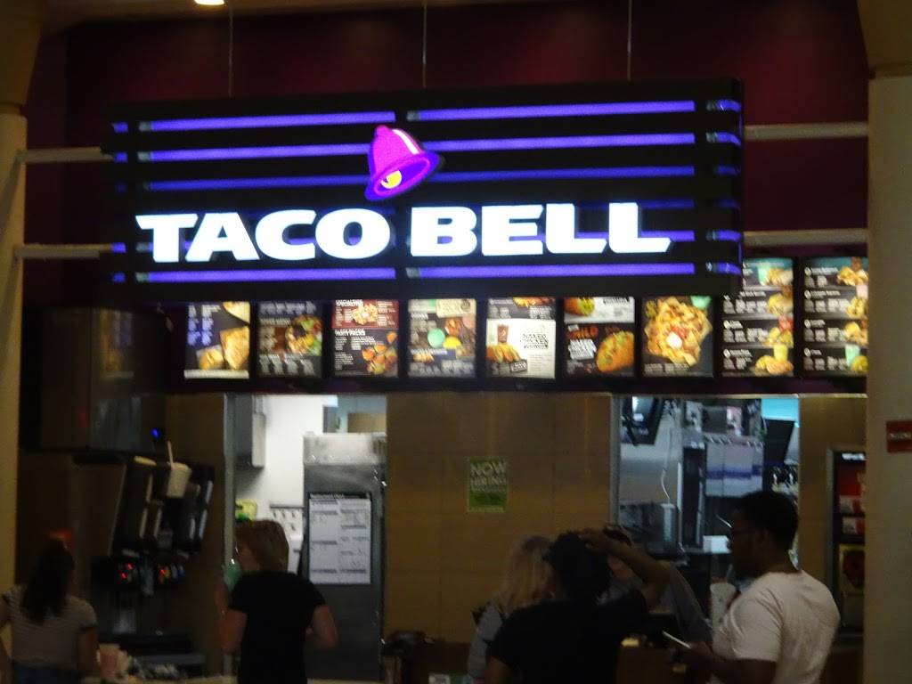 Taco Bell | restaurant | Madison, WI 53704, USA | 6082449395 OR +1 608-244-9395