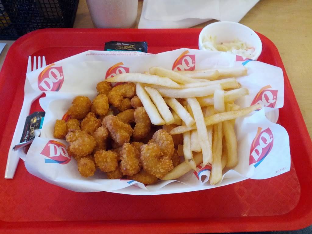 Dairy Queen Grill & Chill | restaurant | 17440 W Bluemound Rd, Brookfield, WI 53045, USA | 2627899101 OR +1 262-789-9101