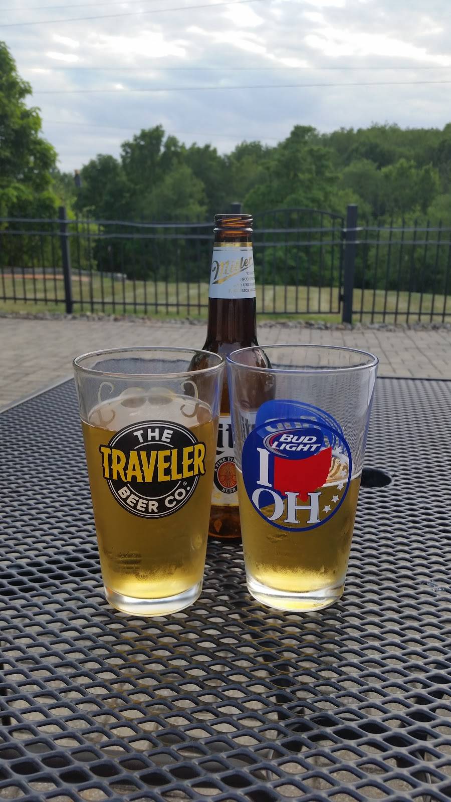 Shakers Bar and Grill | restaurant | 1010, 4520 Belmont Ave, Youngstown, OH 44505, USA | 3307590465 OR +1 330-759-0465