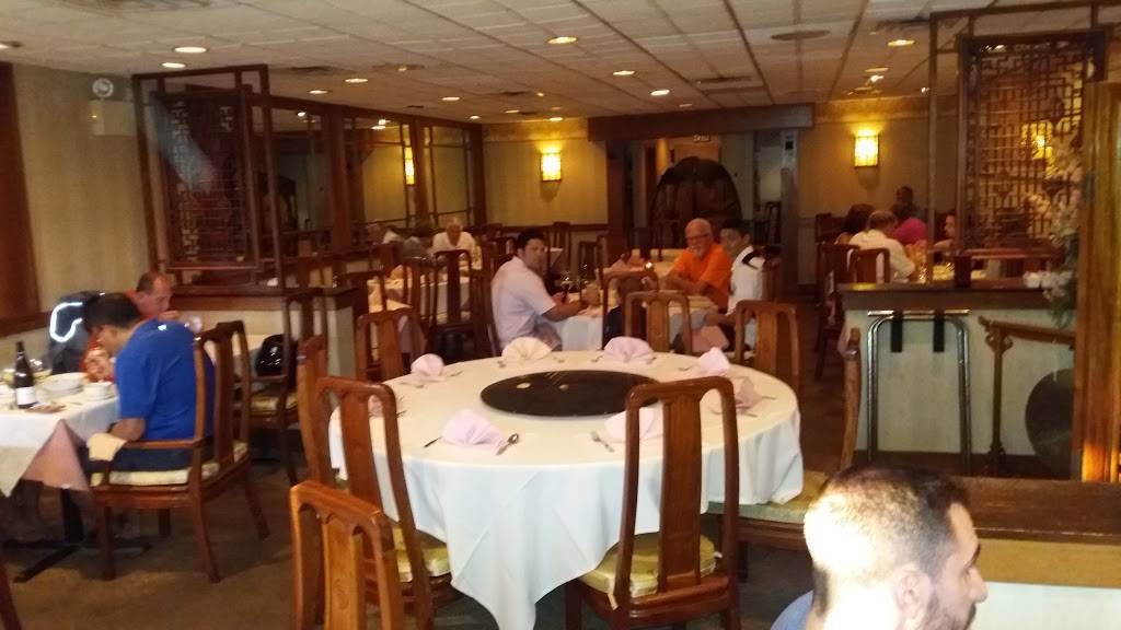 Margaret Kuos Mandarin | restaurant | 190 Lancaster Ave, Malvern, PA 19355, USA | 6106475488 OR +1 610-647-5488