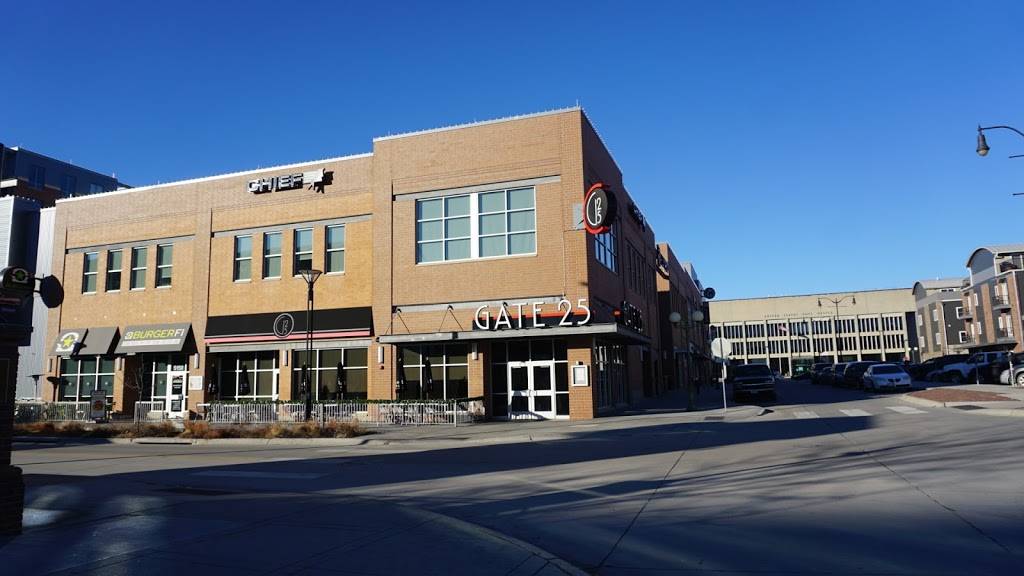 Gate 25 Bar and Restaurant | restaurant | 300 Canopy St #140, Lincoln, NE 68508, USA | 4022614140 OR +1 402-261-4140