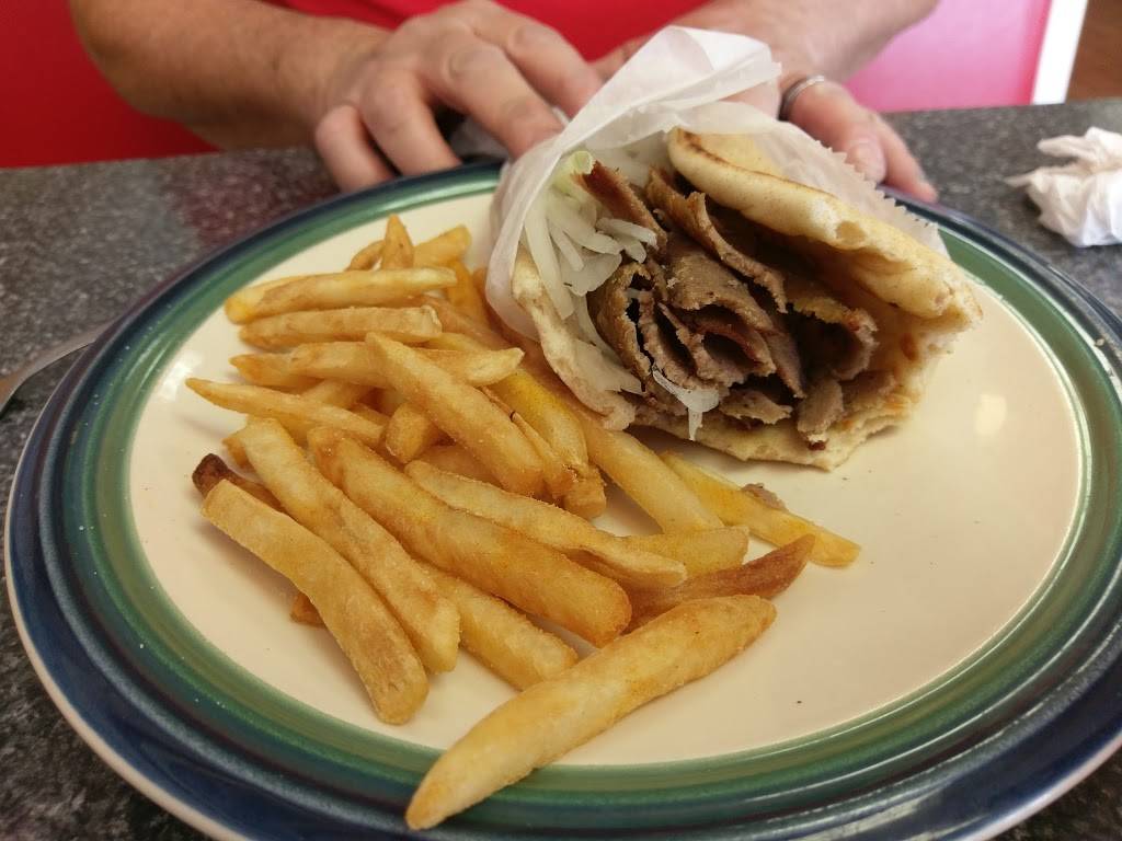 Mikes Chili & Gyros | restaurant | 2045 S Erie Blvd, Hamilton, OH 45011, USA | 5137376666 OR +1 513-737-6666