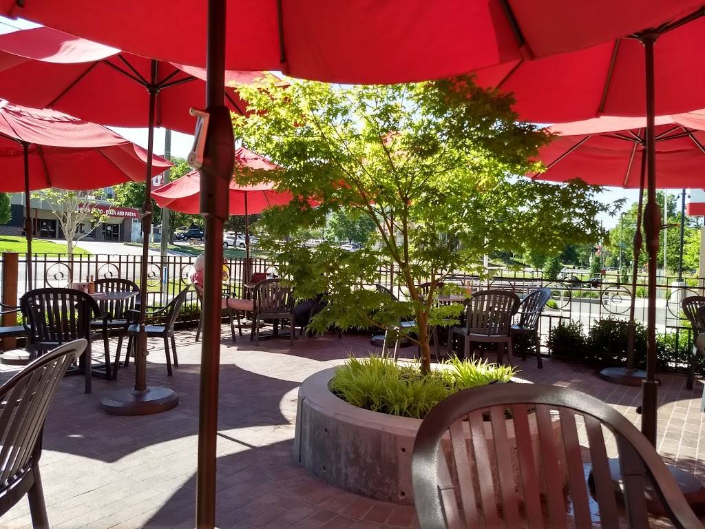 Porcupine Pub & Grille | restaurant | 258 1300 E, Salt Lake City, UT 84102, USA | 8015825555 OR +1 801-582-5555