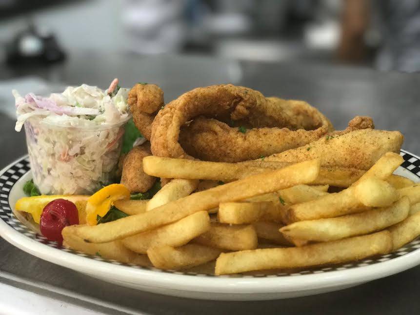 Music City Diner | restaurant | 102 Glen Oak Blvd #210, Hendersonville, TN 37075, USA | 6152658686 OR +1 615-265-8686