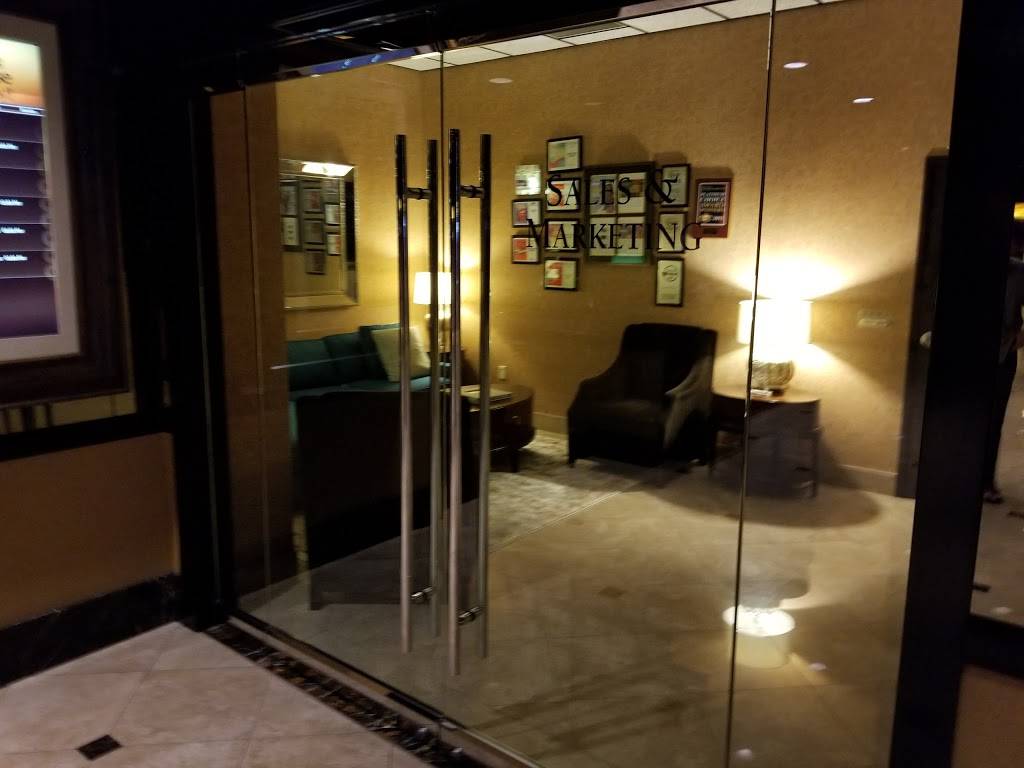 Atlantis Steakhouse | restaurant | 3800 S Virginia St, Reno, NV 89502, USA | 7758244430 OR +1 775-824-4430