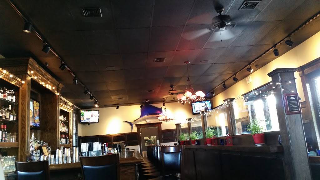 StationHouse Wine Bar & Grill | night club | 2520 Main St, Stratford, CT 06615, USA | 2033771648 OR +1 203-377-1648