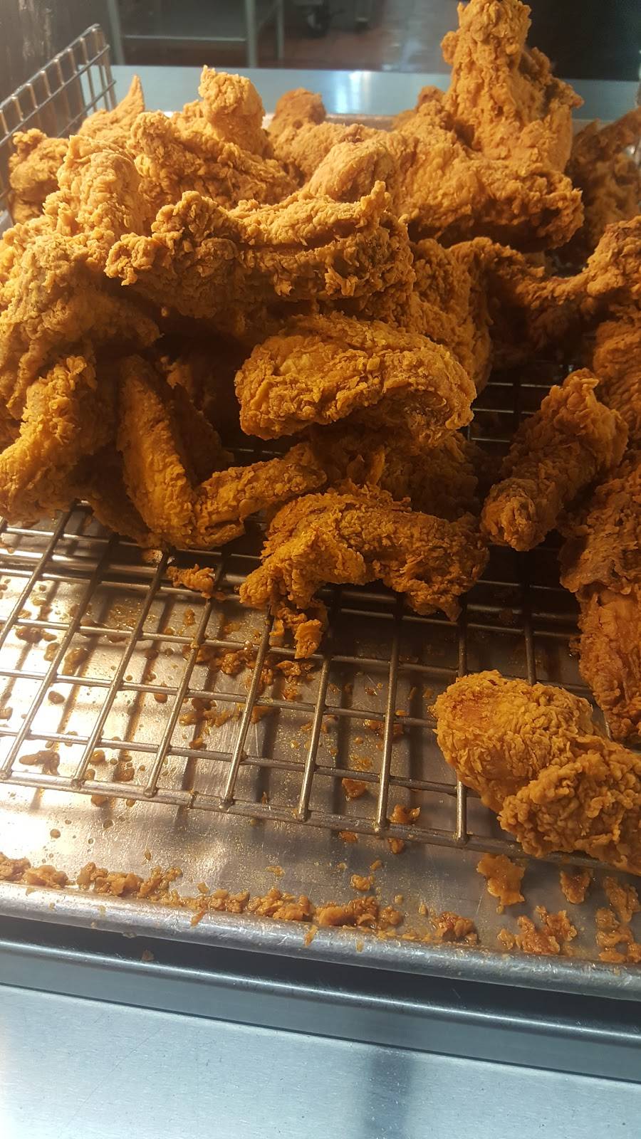 Popeyes Louisiana Kitchen | restaurant | 5430 Brooklyn Blvd, Brooklyn Center, MN 55429, USA | 7632050433 OR +1 763-205-0433