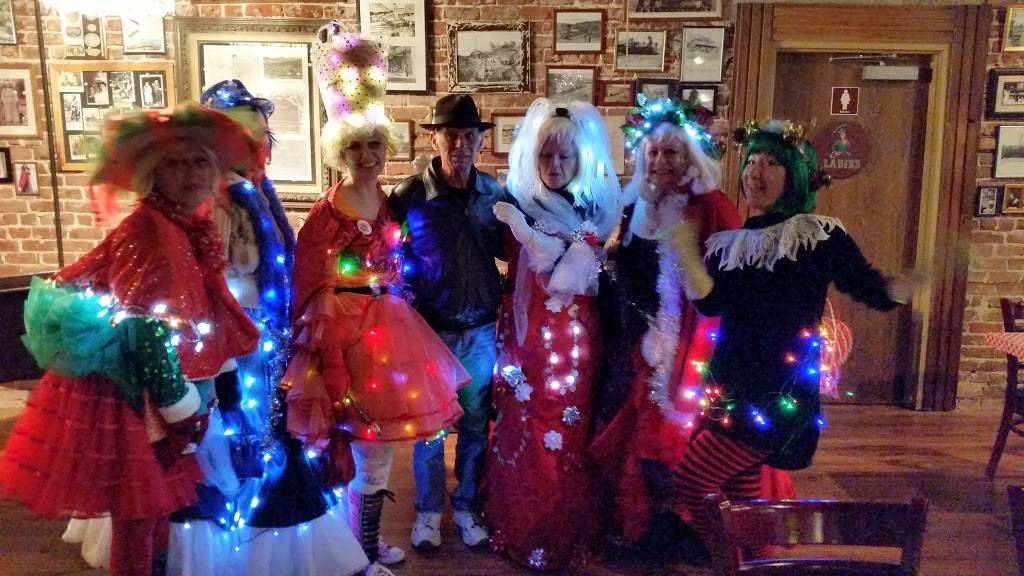 Antuzzis Newcastle Inn | restaurant | 525 Main St, Newcastle, CA 95658, USA | 9168241400 OR +1 916-824-1400