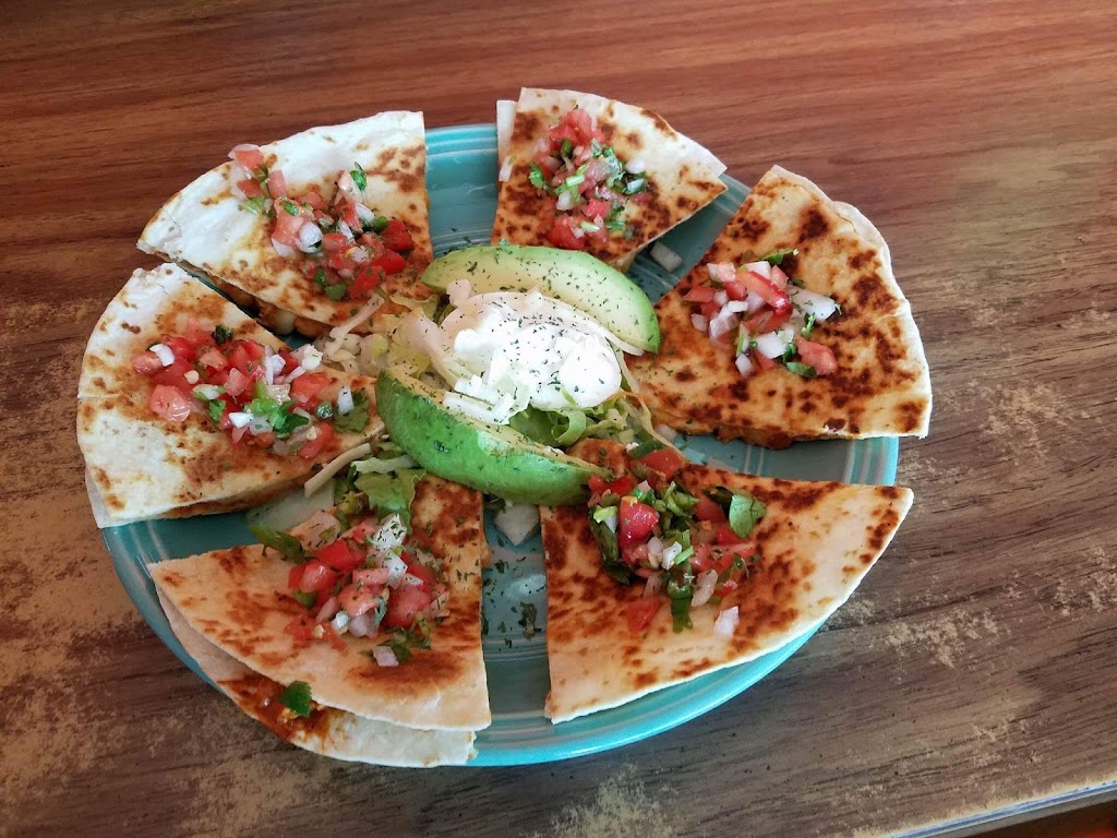 Tropical Mexican Restaurant | restaurant | 428 S 1st St, WaKeeney, KS 67672, USA | 7857432219 OR +1 785-743-2219