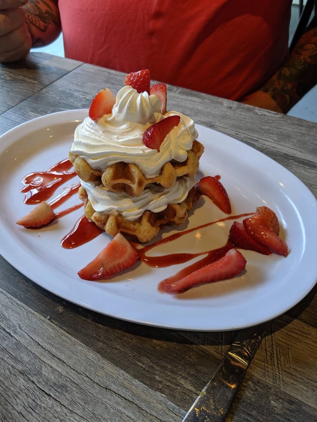 Whiskey Biscuit Bar & Grill | restaurant | 322 NE 2nd St, Oklahoma City, OK 73104, USA | 4056737944 OR +1 405-673-7944