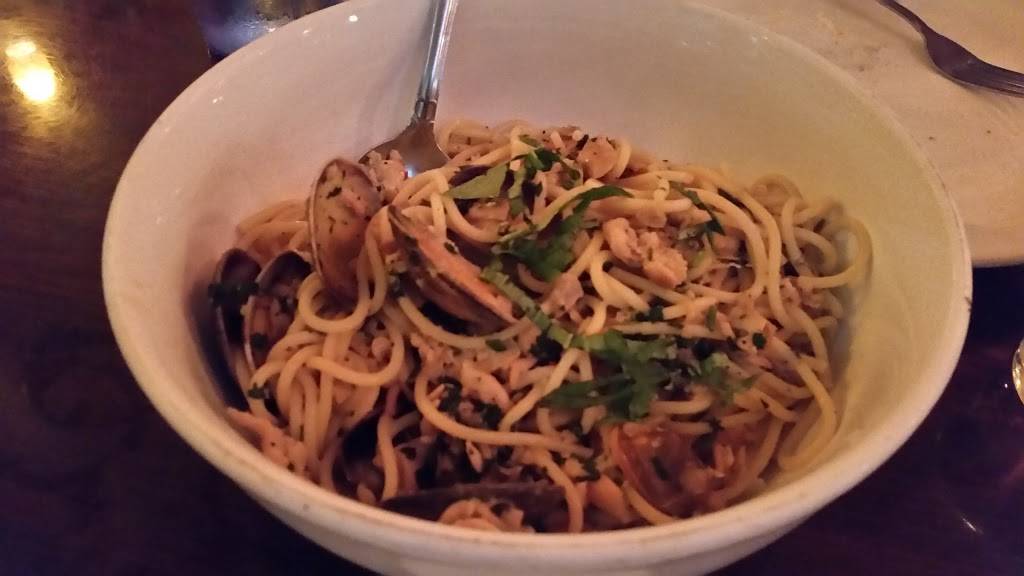 Bollinis Pizzeria Napolitana | restaurant | 2315 S Garfield Ave, Monterey Park, CA 91754, USA | 3237227600 OR +1 323-722-7600