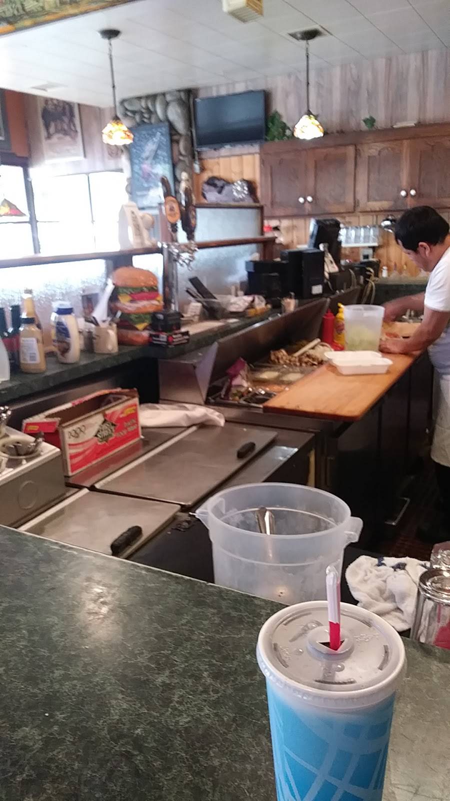 5th Avenue Deli & Catering Co | restaurant | 3300 5th Ave, Carmel-By-The-Sea, CA 93923, USA | 8316252688 OR +1 831-625-2688