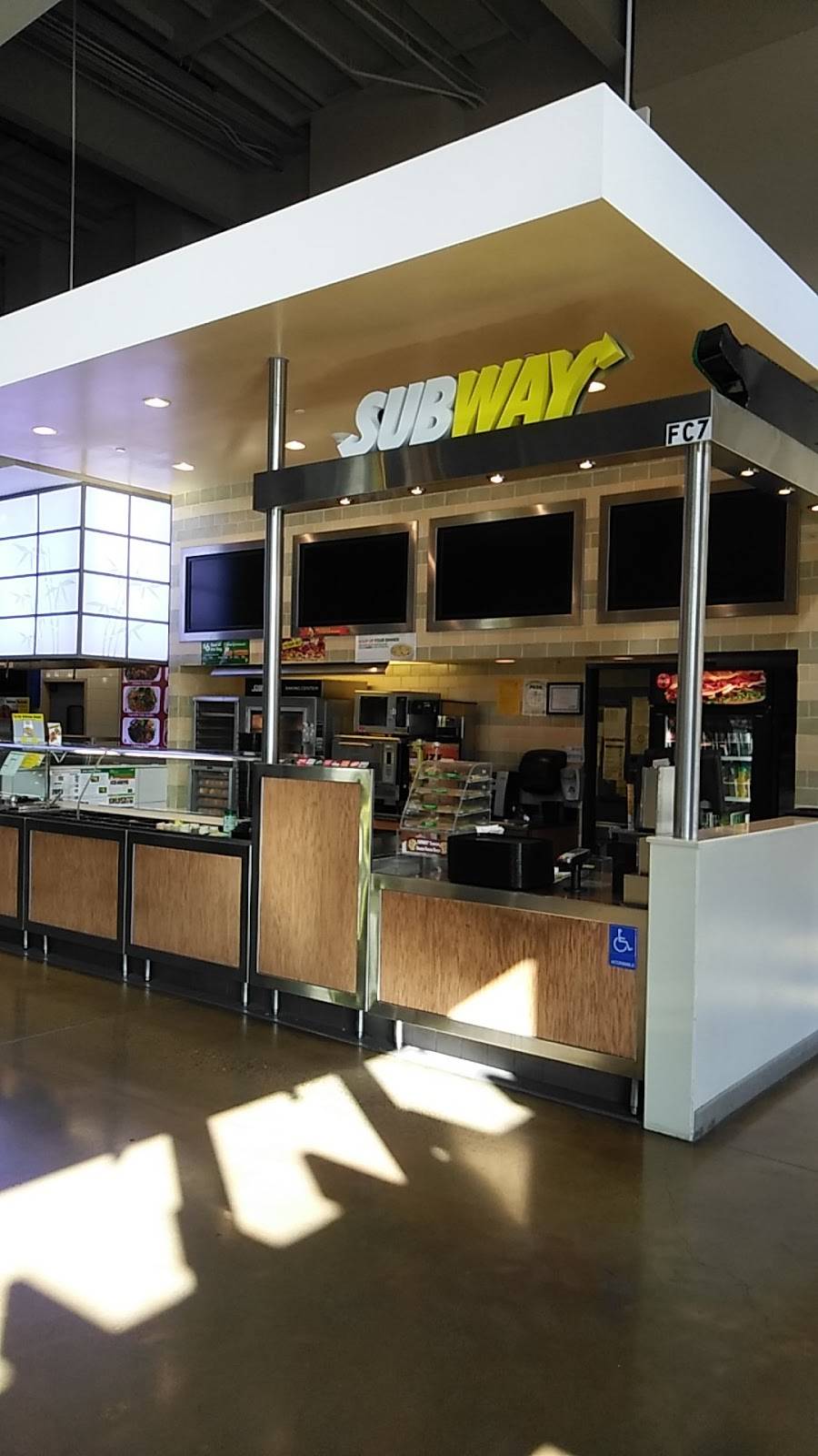 Subway Restaurants | restaurant | 5800 Northgate Mall FC7, San Rafael, CA 94903, USA | 4154440782 OR +1 415-444-0782