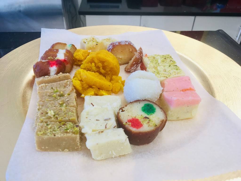 R K Sweets & Snacks | meal takeaway | 240-27 Braddock Ave, Queens, NY 11426, USA | 7183437789 OR +1 718-343-7789