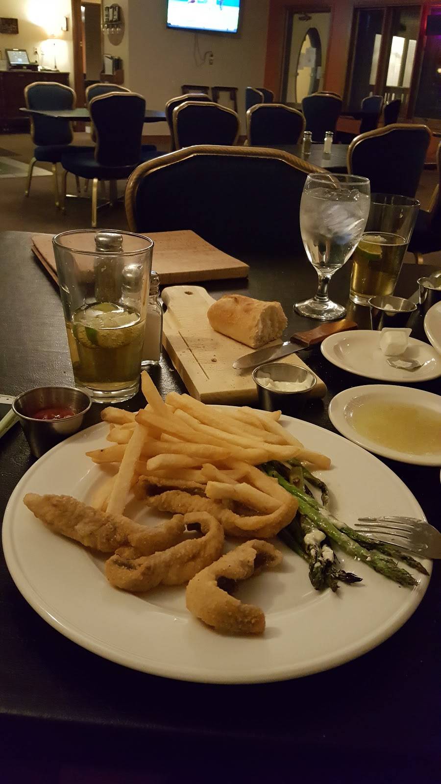 The Hatchery | restaurant | 118 S Elizabeth St, Angola, IN 46703, USA | 2606659957 OR +1 260-665-9957