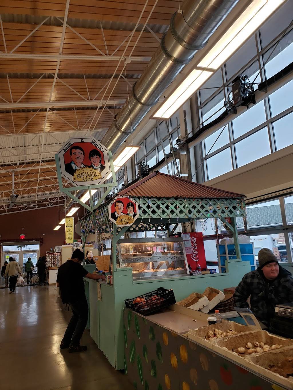 Juan & Marias Empanada Stop | restaurant | 280 Union St N #6014, Rochester, NY 14609, USA | 5853256650 OR +1 585-325-6650