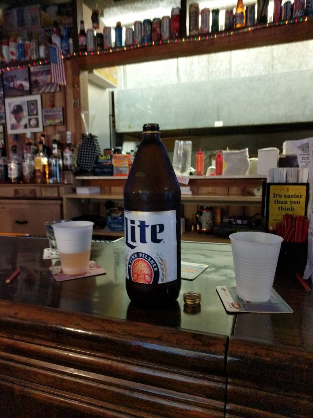 Angilos Pizza | restaurant | 6811 Grace Ave, Cincinnati, OH 45227, USA | 5132721233 OR +1 513-272-1233