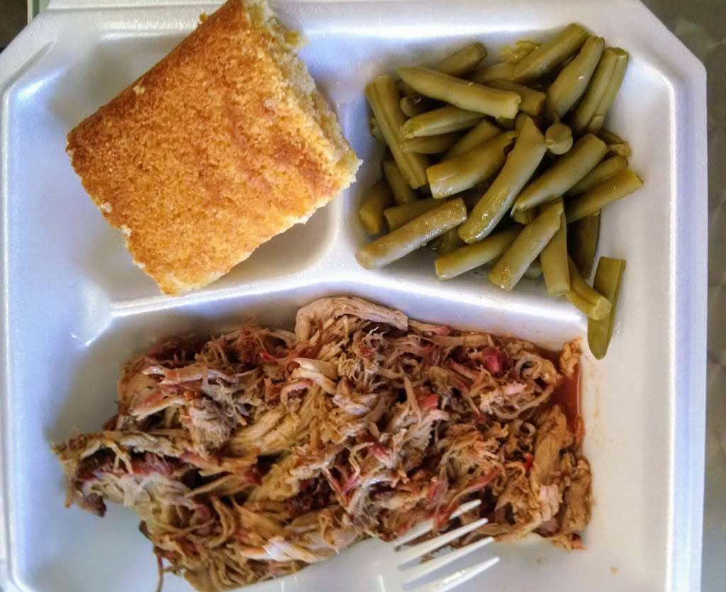 Dickie Do’s BBQ | restaurant | 20 Roxboro Rd, Haw River, NC 27258, USA | 3365781220 OR +1 336-578-1220