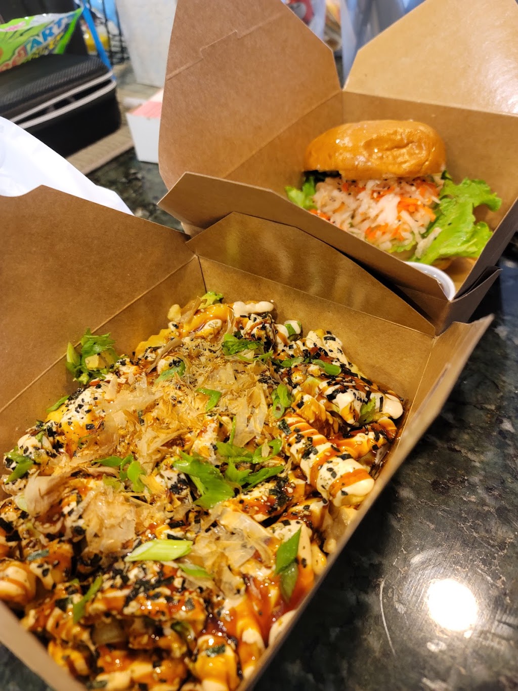 URBN Market Fusion | restaurant | 32047 Spun Cotton Dr, Winchester, CA 92596, USA | 7608055402 OR +1 760-805-5402