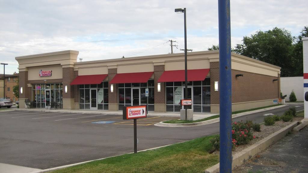 Dunkin | cafe | 956 E Roosevelt Rd, Wheaton, IL 60187, USA | 6306822580 OR +1 630-682-2580