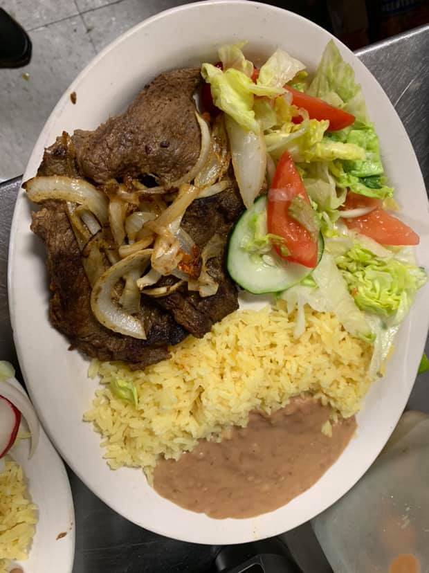 La Chapina Market | restaurant | 3110 Dickerson Pike, Nashville, TN 37207, USA | 6158353657 OR +1 615-835-3657