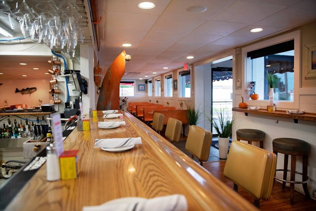Matts Fish Camp | restaurant | 28635 Coastal Hwy, Bethany Beach, DE 19930, USA | 3025392267 OR +1 302-539-2267